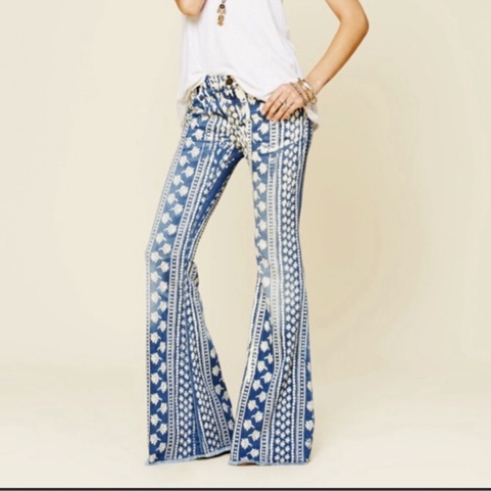 Free People Bali Mantra Flare Jeans Size 26